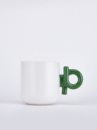 Mug design blanc – Anse verte sculpturale