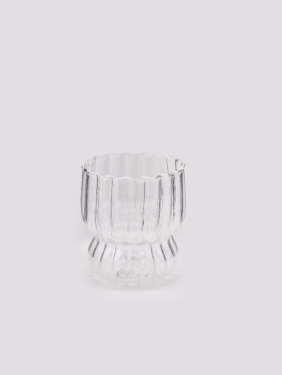 Verre soufflé – Design ondulé transparent