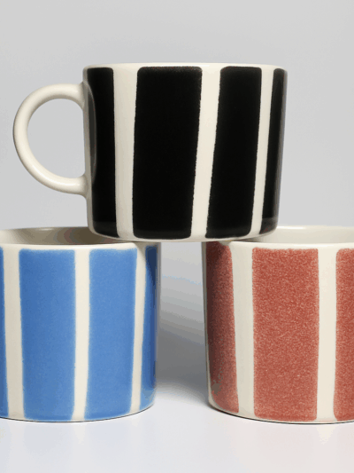 Tasse en céramique rayée – Collection “Verticale”